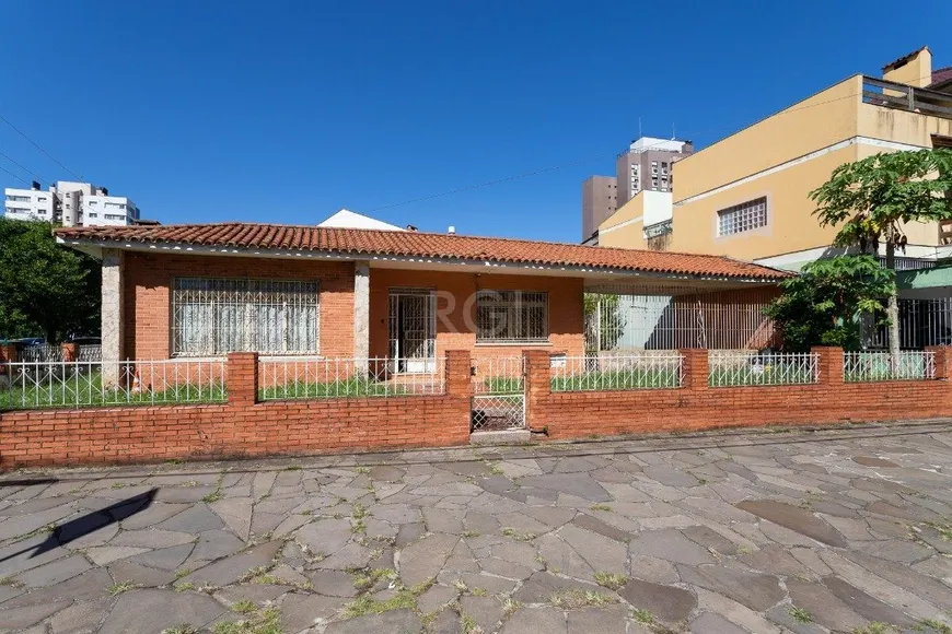 Foto 1 de Casa com 4 Quartos à venda, 521m² em Menino Deus, Porto Alegre