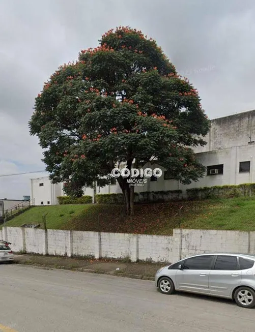 Foto 1 de Galpão/Depósito/Armazém à venda, 2655m² em Parque São Pedro, Itaquaquecetuba