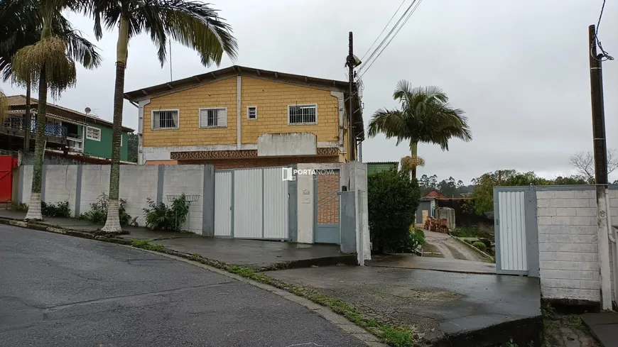 Foto 1 de Galpão/Depósito/Armazém à venda, 918m² em Parque São Leonardo, Embu das Artes