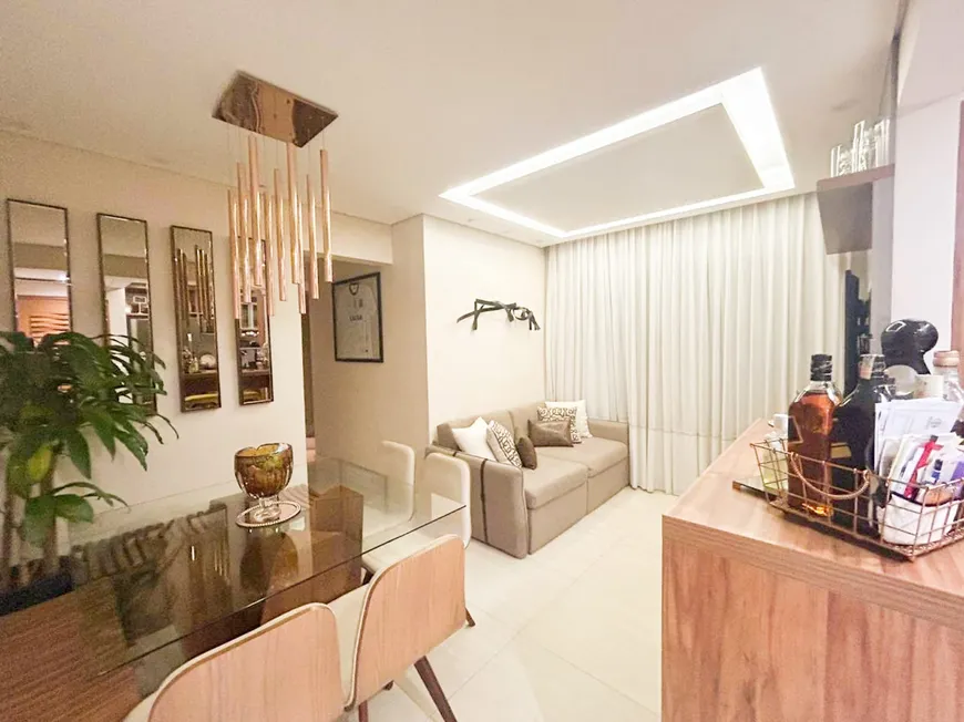 Foto 1 de Apartamento com 3 Quartos à venda, 61m² em Vila Carrão, São Paulo