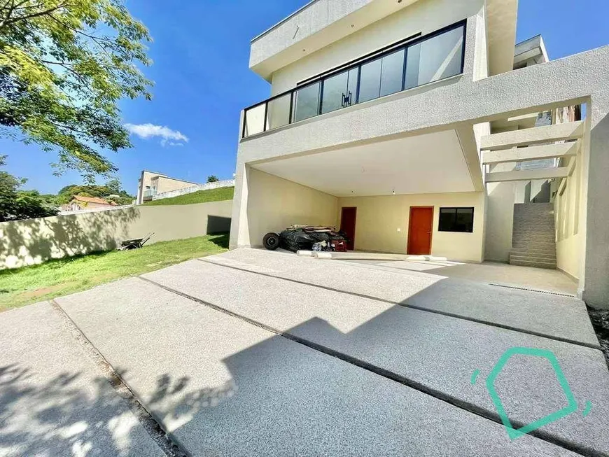 Foto 1 de Casa de Condomínio com 3 Quartos à venda, 230m² em Residencial dos Lagos, Cotia