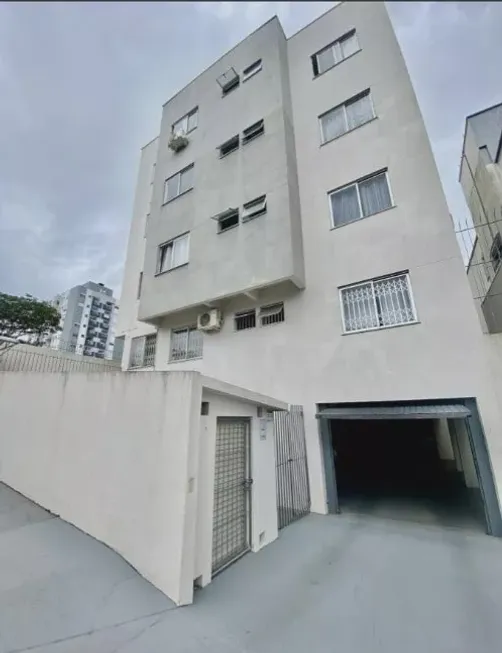 Foto 1 de Apartamento com 2 Quartos à venda, 59m² em Barreiros, São José