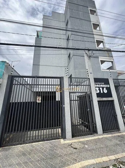 Foto 1 de Apartamento com 2 Quartos à venda, 50m² em Vila Pedroso, São Paulo