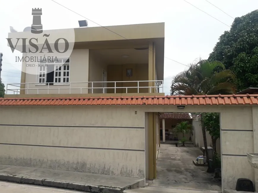 Foto 1 de Casa com 4 Quartos à venda, 208m² em Colônia Santo Antônio, Manaus