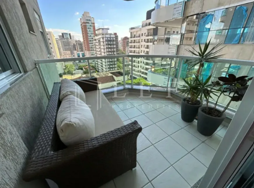 Foto 1 de Apartamento com 3 Quartos à venda, 131m² em Pinheiros, São Paulo