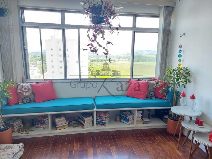 Foto 1 de Apartamento com 3 Quartos para alugar, 129m² em Jardim Apolo, São José dos Campos