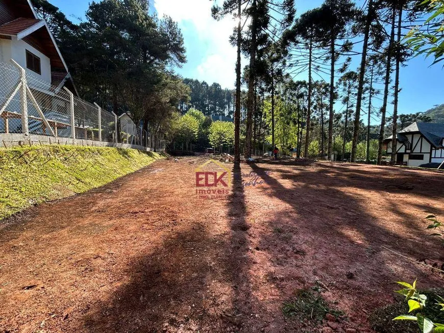 Foto 1 de Lote/Terreno à venda, 1012m² em Jardim Europa, Campos do Jordão