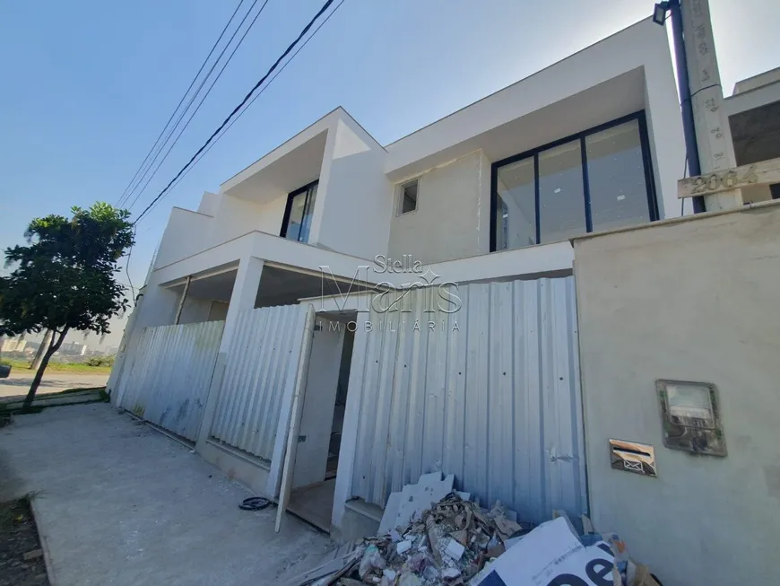 Foto 1 de Casa com 3 Quartos à venda, 220m² em Jardim Amália, Volta Redonda