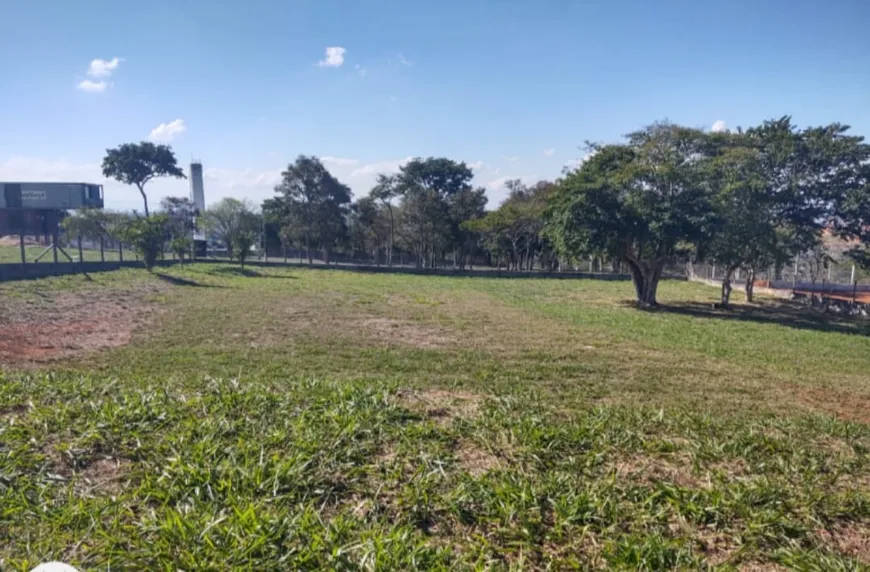 Foto 1 de Lote/Terreno à venda, 2040m² em Centro, Taubaté