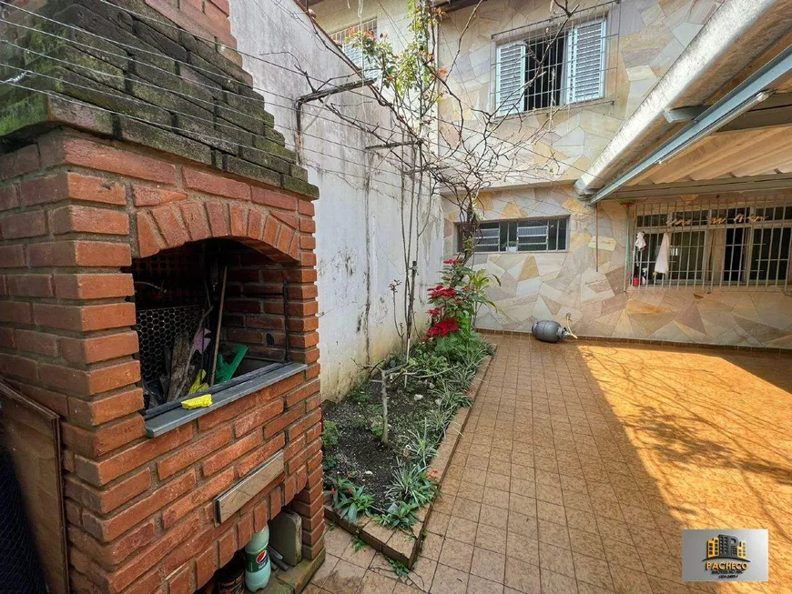 Foto 1 de Casa com 2 Quartos à venda, 123m² em Jardim Pilar, Santo André