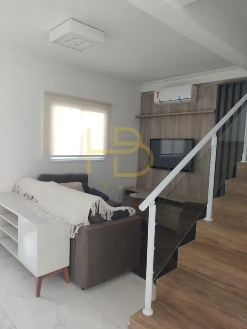 Foto 1 de Casa de Condomínio com 2 Quartos à venda, 93m² em Jardim Simus, Sorocaba