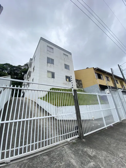 Foto 1 de Apartamento com 2 Quartos para alugar, 65m² em Iririú, Joinville