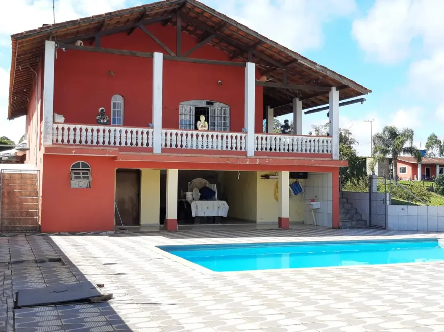 Foto 1 de Fazenda/Sítio com 4 Quartos para venda ou aluguel, 300m² em Cachoeira, Ibiúna