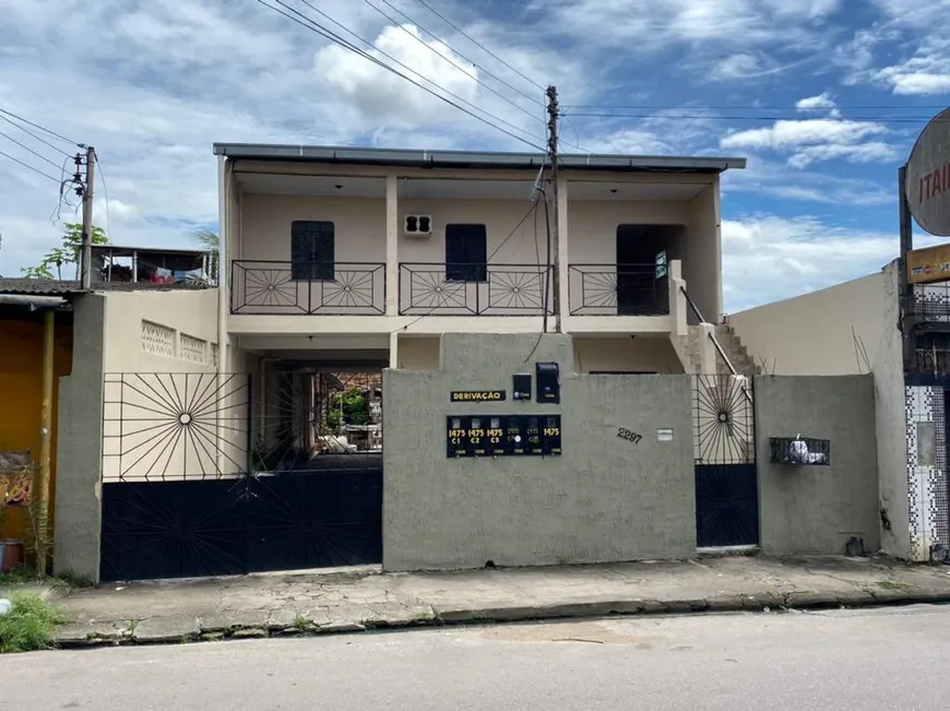 Foto 1 de Casa com 6 Quartos à venda, 271m² em Redenção, Manaus