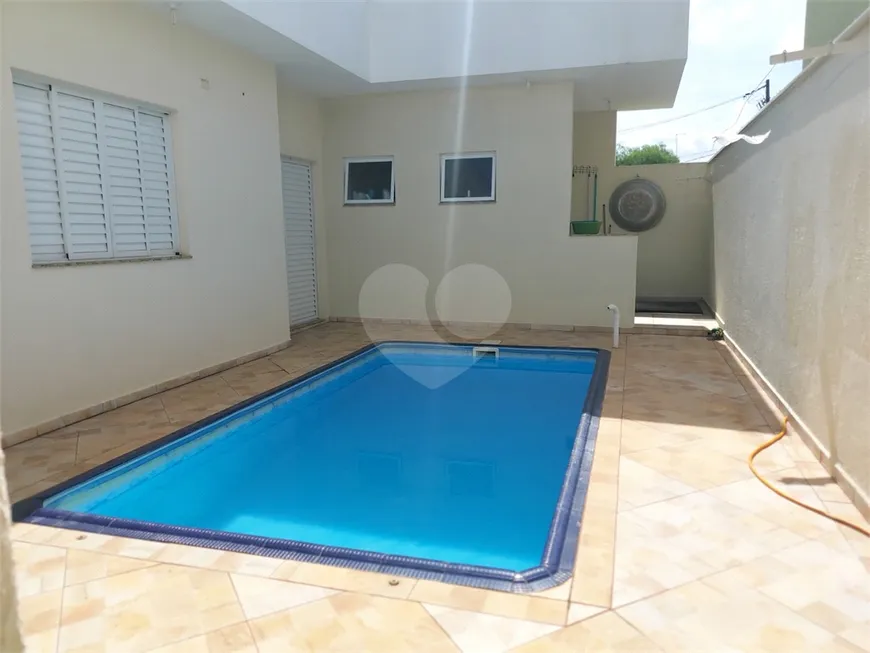 Foto 1 de Casa de Condomínio com 3 Quartos à venda, 160m² em Centro, Aracoiaba da Serra