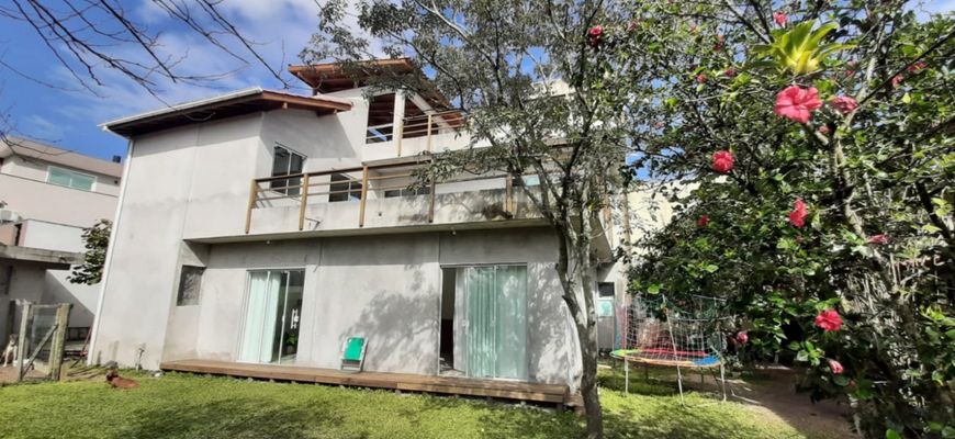 Foto 1 de Casa com 4 Quartos à venda, 345m² em Ibiraquera, Imbituba