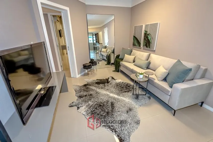 Foto 1 de Apartamento com 3 Quartos à venda, 119m² em Centro, Balneário Camboriú