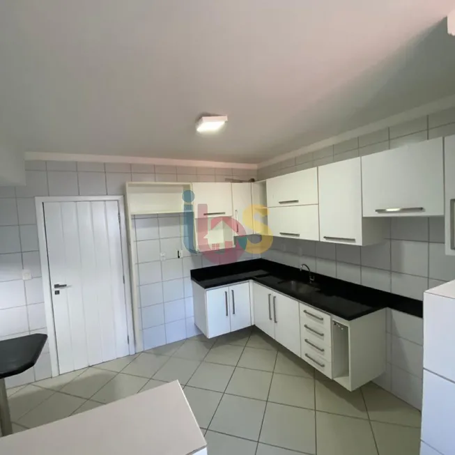 Foto 1 de Apartamento com 3 Quartos à venda, 110m² em Jardim Vitória, Itabuna