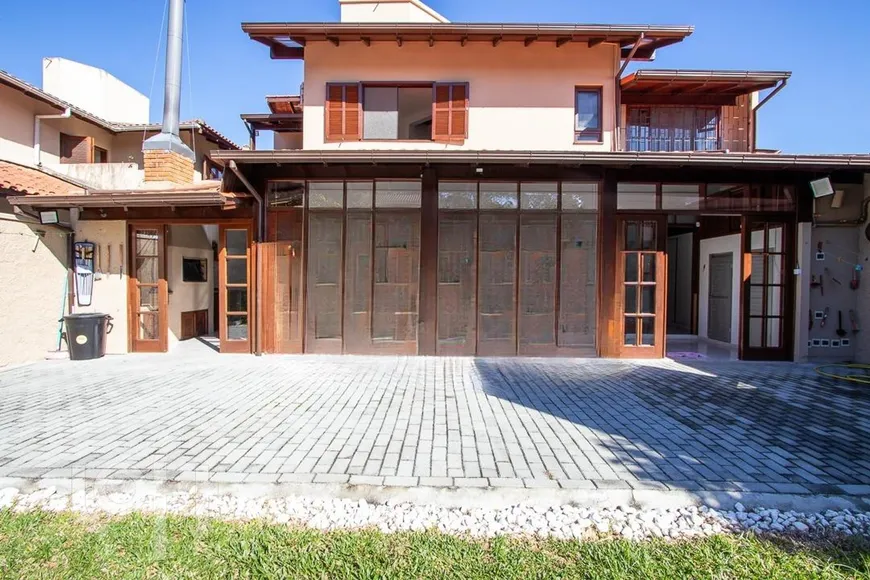 Foto 1 de Casa com 3 Quartos à venda, 245m² em Santa Mônica, Florianópolis