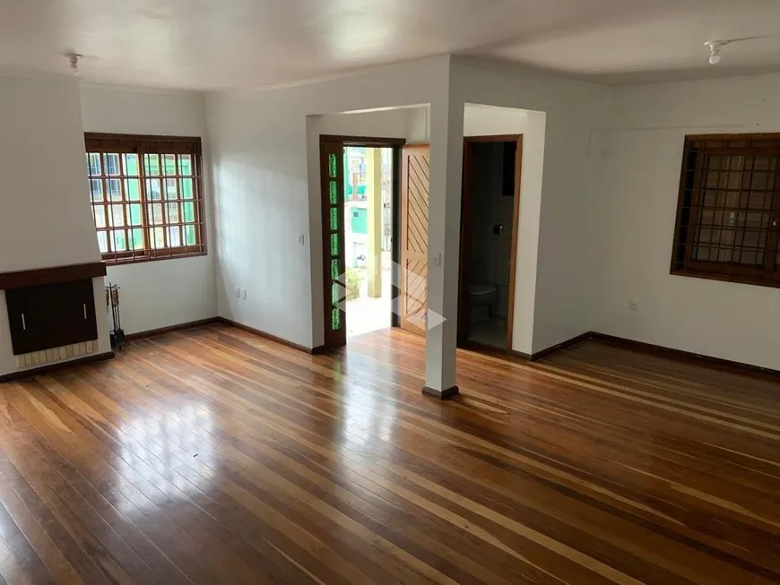 Foto 1 de Casa com 3 Quartos à venda, 183m² em Jardim Botânico, Porto Alegre