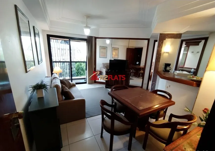 Foto 1 de Apartamento com 1 Quarto à venda, 40m² em Jardim Europa, São Paulo