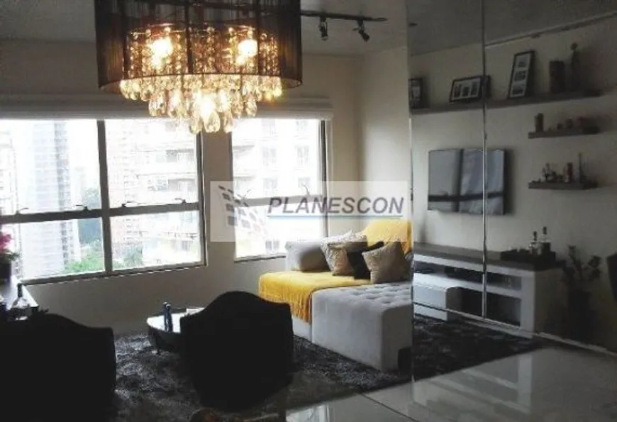Foto 1 de Apartamento com 1 Quarto à venda, 70m² em Panamby, São Paulo