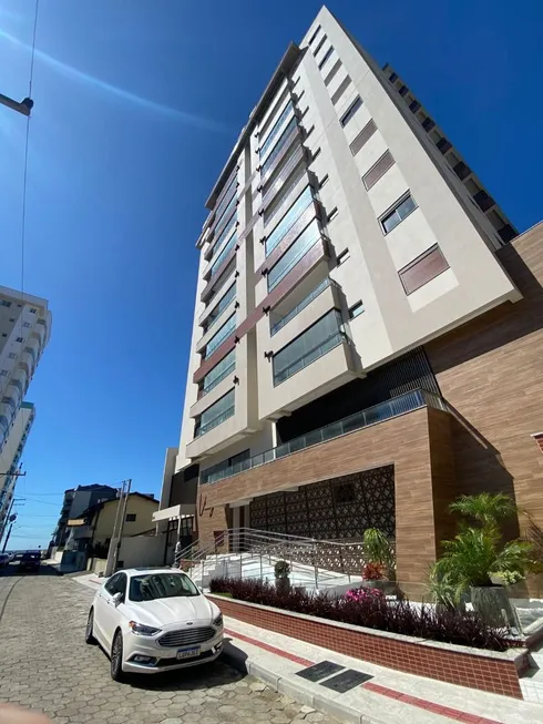 Foto 1 de Apartamento com 3 Quartos à venda, 105m² em Gravata, Navegantes