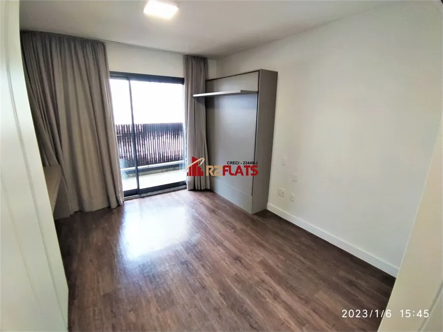 Foto 1 de Apartamento com 1 Quarto para alugar, 26m² em Indianópolis, São Paulo