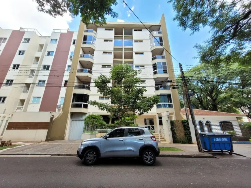 Foto 1 de Apartamento com 3 Quartos para alugar, 133m² em Zona 07, Maringá