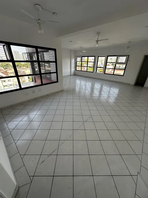 Foto 1 de Sala Comercial com 1 Quarto para alugar, 65m² em Vila Matias, Santos