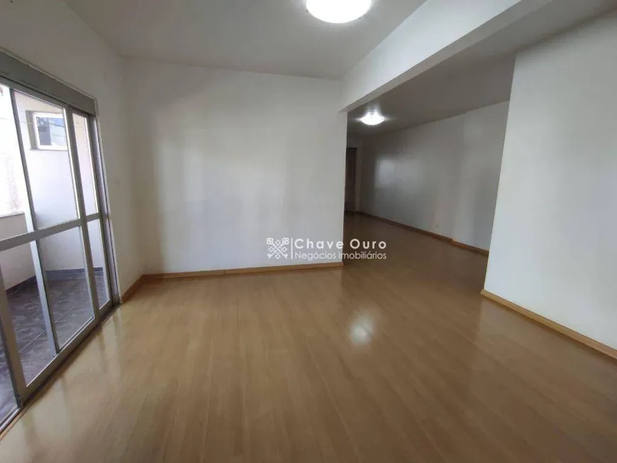 Foto 1 de Apartamento com 3 Quartos à venda, 185m² em Centro, Cascavel