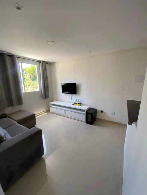 Foto 1 de Apartamento com 2 Quartos para alugar, 40m² em Abrantes, Camaçari