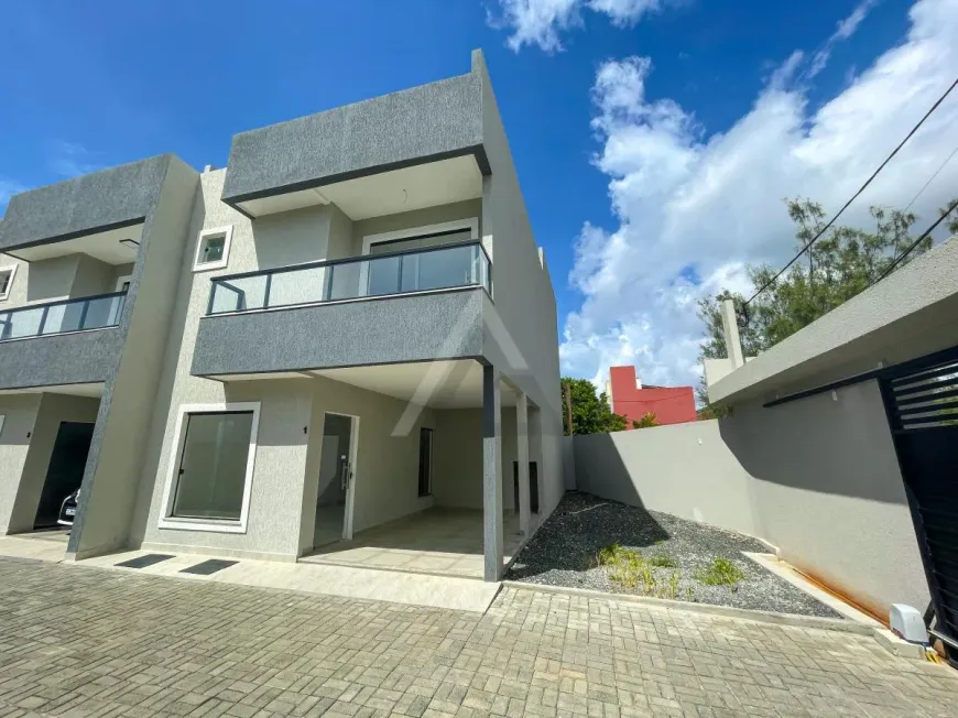 Foto 1 de Casa de Condomínio com 4 Quartos à venda, 165m² em Ipitanga, Lauro de Freitas