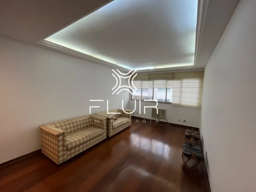 Foto 1 de Apartamento com 2 Quartos à venda, 115m² em Boqueirão, Santos