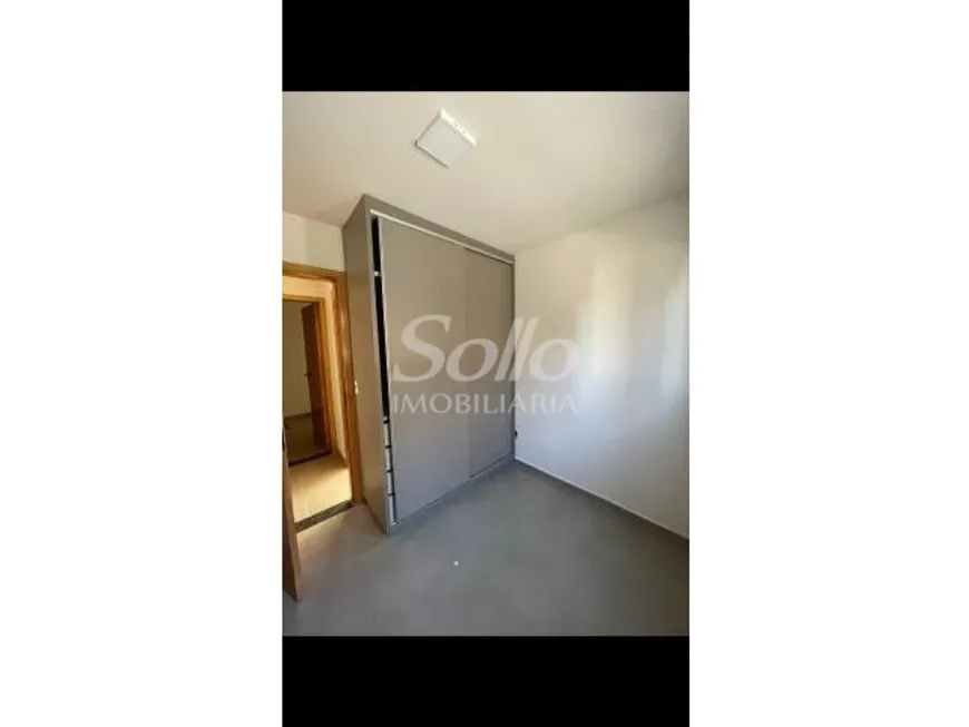 Foto 1 de Apartamento com 3 Quartos à venda, 68m² em Jardim Veneza, Uberlândia