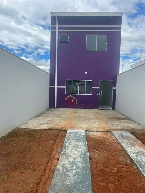 Foto 1 de Sobrado com 2 Quartos à venda, 97m² em Residencial e Comercial Portal dos Eucaliptos, Pindamonhangaba