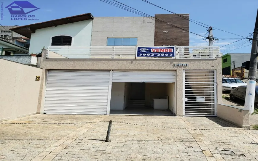 Foto 1 de Casa com 3 Quartos à venda, 180m² em Vila Mazzei, São Paulo