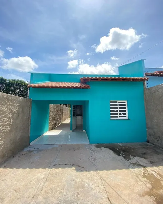 Foto 1 de Casa com 2 Quartos à venda, 150m² em Centro, Luís Eduardo Magalhães