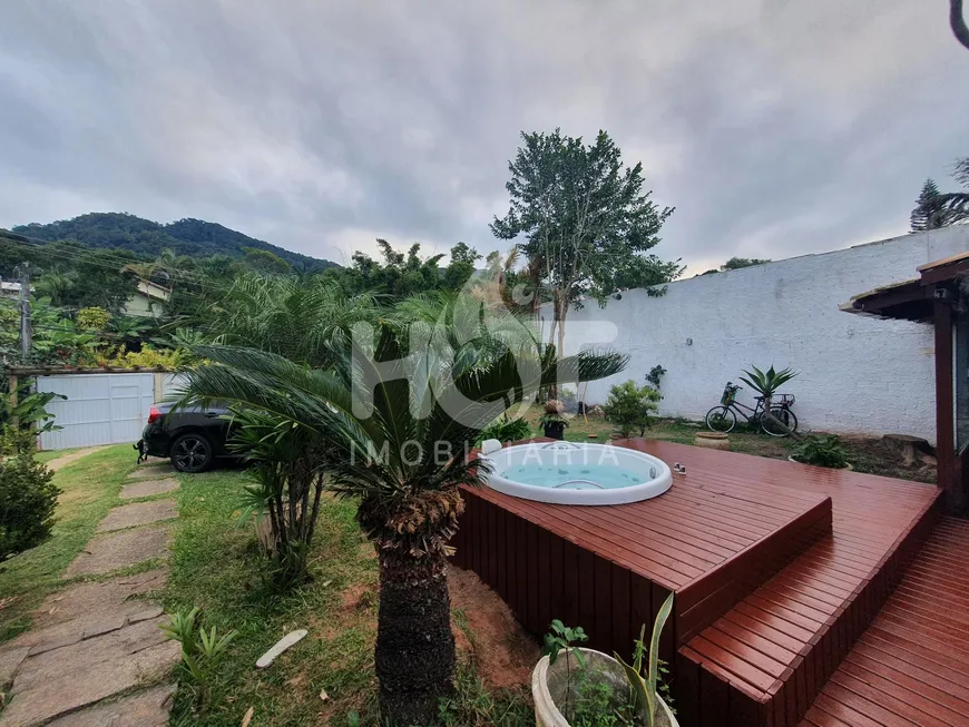 Foto 1 de Casa com 3 Quartos para alugar, 180m² em Lagoa da Conceição, Florianópolis