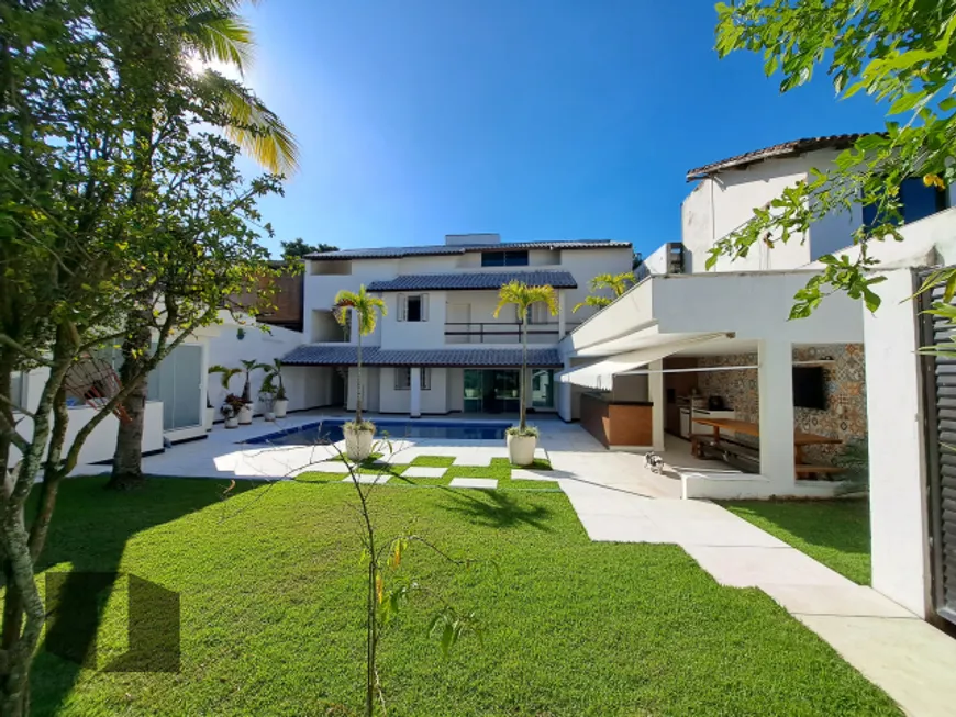 Foto 1 de Casa de Condomínio com 5 Quartos à venda, 337m² em Barra da Tijuca, Rio de Janeiro