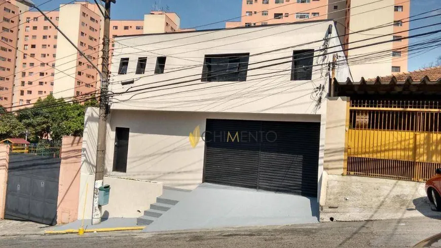 Foto 1 de Galpão/Depósito/Armazém à venda, 700m² em Vila Moraes, São Paulo