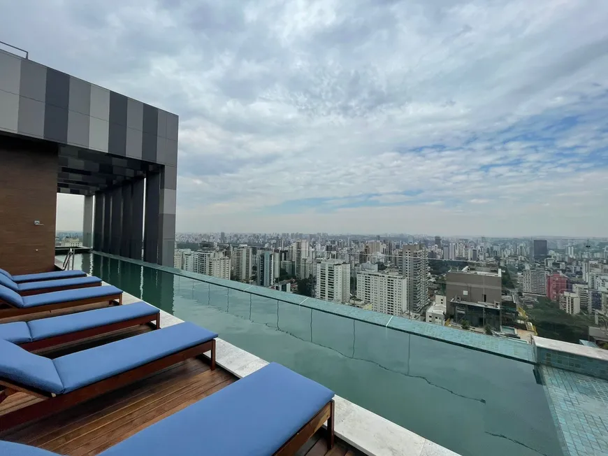 Foto 1 de Apartamento com 2 Quartos para venda ou aluguel, 70m² em Pinheiros, São Paulo