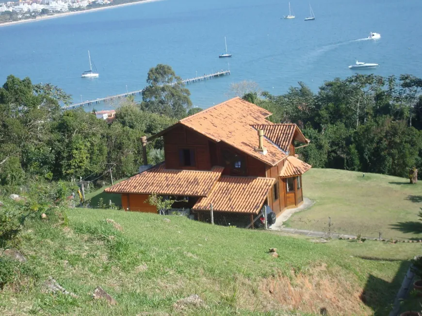 Foto 1 de Lote/Terreno à venda em Jurerê, Florianópolis