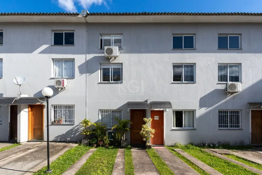 Foto 1 de Casa de Condomínio com 3 Quartos à venda, 102m² em Hípica, Porto Alegre