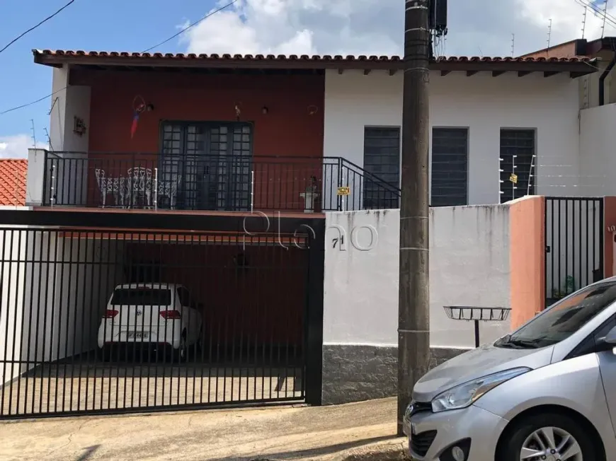 Foto 1 de Sobrado com 3 Quartos à venda, 182m² em Santa Marina, Valinhos