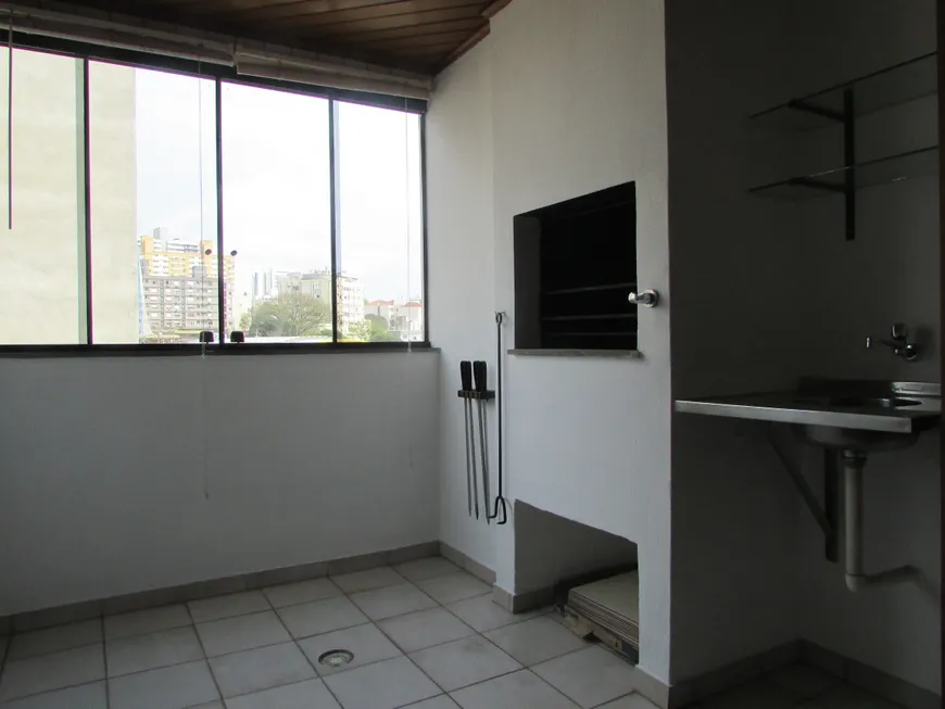 Foto 1 de Apartamento com 2 Quartos à venda, 63m² em Petrópolis, Porto Alegre