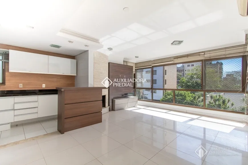 Foto 1 de Apartamento com 2 Quartos à venda, 83m² em Mont' Serrat, Porto Alegre