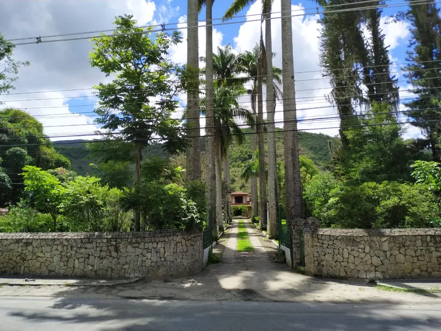 Foto 1 de Fazenda/Sítio à venda, 7000m² em Itaipava, Petrópolis