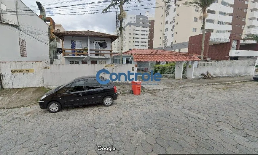 Foto 1 de Lote/Terreno à venda, 4172m² em Areias, São José