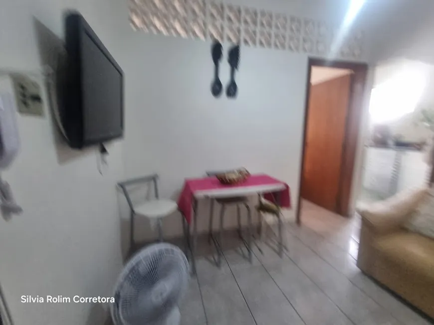 Foto 1 de Kitnet com 1 Quarto à venda, 30m² em Vila Guilhermina, Praia Grande